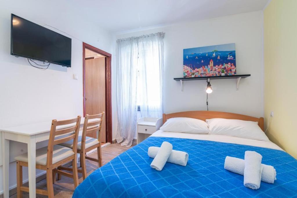 Rooms & Studio Apartments By The Way Baška Dış mekan fotoğraf